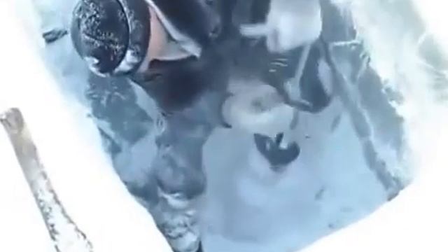 Как правильно делать лунку на зимнею рыбалку смотреть онлайн