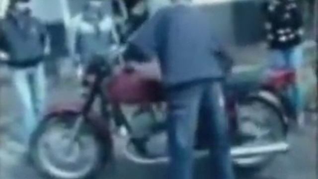 Пацаны на мотоцикле смотреть онлайн