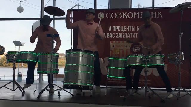 Братья ШУМАН в Аквамолле смотреть онлайн