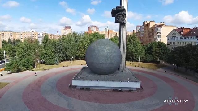 Калуга с высоты птичьего полёта – Памятник 600-летию Калуги смотреть онлайн