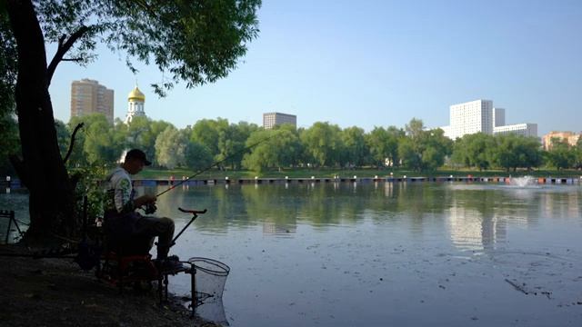 Fros Fishing / Рыбалка с Фросом / Секреты фидерной ловли в условиях платного водоема смотреть онлайн