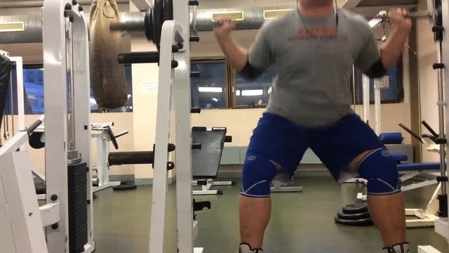 Присед в смите 125 смотреть онлайн