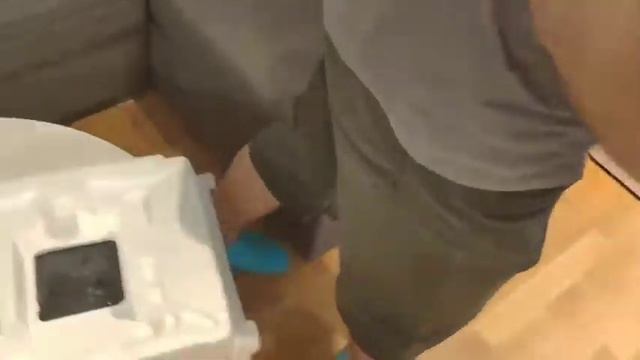 Bugs 8 drone defective смотреть онлайн
