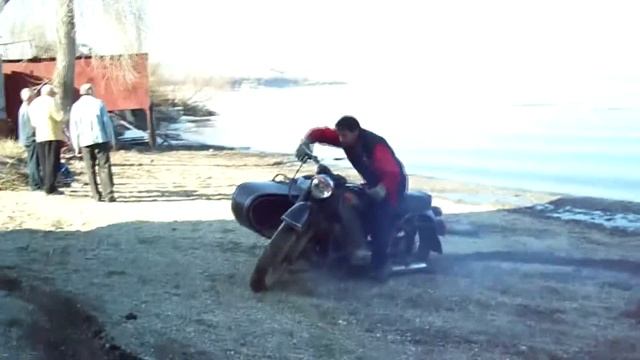 Мотоцикл Днепр