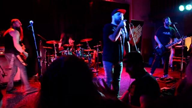 Destroyself & Jakub JCob Linhart(A New Chapter) - live (25 let Destroyself) смотреть онлайн