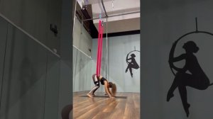 26. Упражнения в гамаке на силу и растяжку