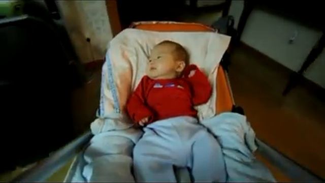 091126 Stroller Cam.AVI смотреть онлайн