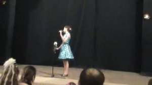 Маленькая история (поет Мария Богачёва)