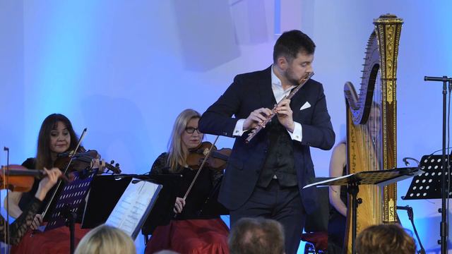 Jubileusz 85. urodzin i premiera "Koncertu na 2 flety i orkiestrę" Jerzego Maksymiuka (część II) смотреть онлайн