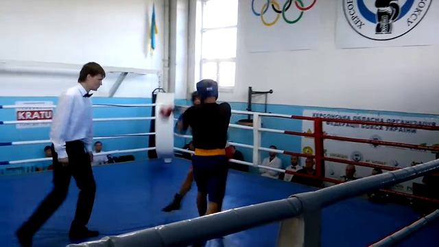 Кадиров Александр! - Волчанский Михаил. 1/2 Турнир по боксу среди аматоров смотреть онлайн