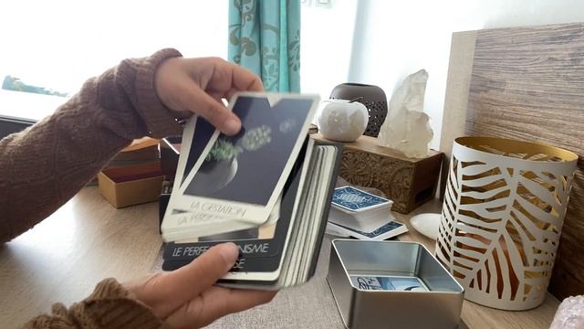 ✨VIDÉO BONUS TAROSCOPE JUILLET 2023 // Tarots et oracles utilisés ✨ смотреть онлайн