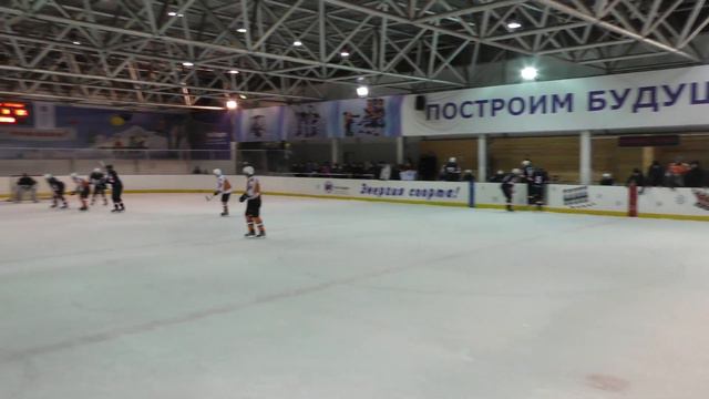 Хоккей. Металлург-Энергия. 3 период смотреть онлайн