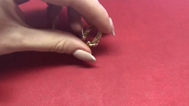 Кольцо золотое круг изогнутый Булгари смотреть онлайн