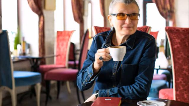 Как создать отношения с зрелым и состоятельным мужчиной женщине, которая хочет романтики, но разочар смотреть онлайн