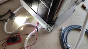 Заменить шланг подачи воды в посудомоечную машину на другой. Посудомоечная не набирает воду