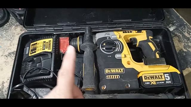 DeWalt DCH273