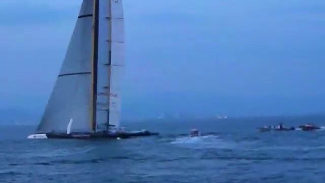 AC33: Bmw Oracle crosses the line winning the America's Cup oracleok.mp4 смотреть онлайн