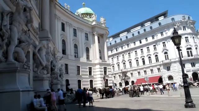 Wien Michaelerplatz смотреть онлайн