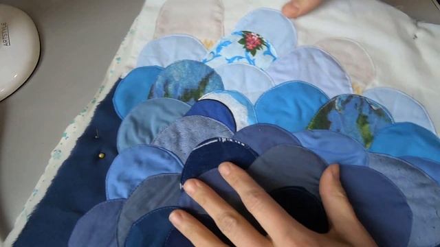 Антидепрессант 100% НЕОБЫЧНЫЙ ПЭЧВОРК.УНИВЕРСАЛЬНАЯ ИДЕЯ.СТЕГАНЫЕ ПОЛУКРУГИ. ЭФФЕКТНО И ПРОСТО! МК смотреть онлайн