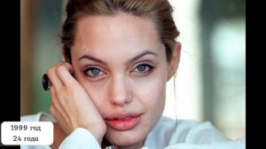 Как менялась красотка Анджелина Джоли с 14 лет и как она выглядит сейчас