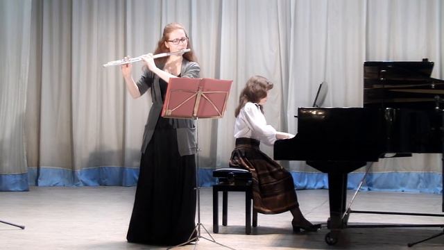 Головина Елизавета - И.С.Бах Соната Ми мажор III, IV части смотреть онлайн