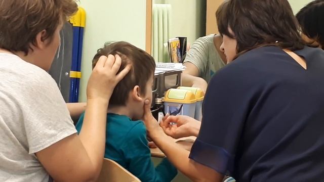 Один день из жизни особенного ребенка/ От лошадок к логопеду/Ярик в библиотеке смотреть онлайн