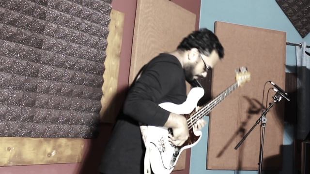 WHAT IS THIS THING CALLED LOVE - Anthony Muthurajah feat Mahesh Balasooriya смотреть онлайн