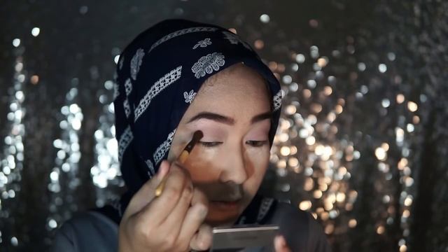 SOFT MAKEUP for OILY SKIN using WARDAH cosmetics | Dian Ayu смотреть онлайн