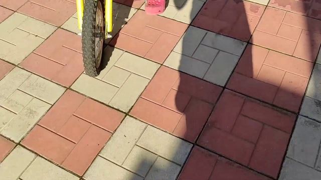 Матвей свалился с велосипеда?! смотреть онлайн
