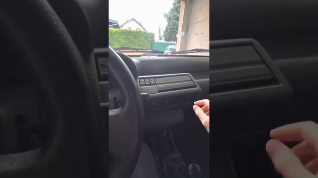 Renault Clio 1 rn ( Retour vers le passé ) смотреть онлайн