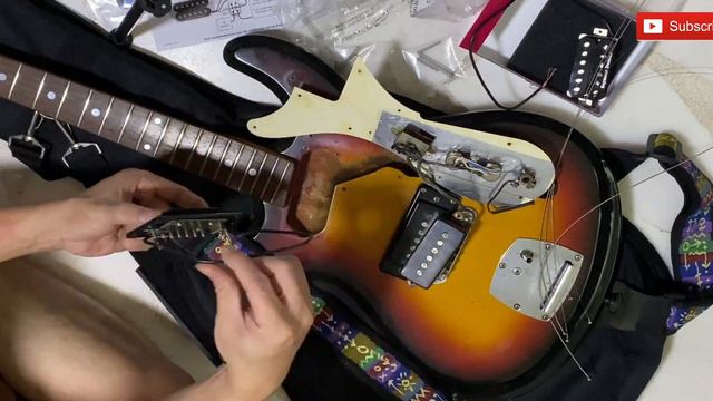 Kurt Cobain Univox Pickup Mod | Seymour Duncan Part 1 смотреть онлайн