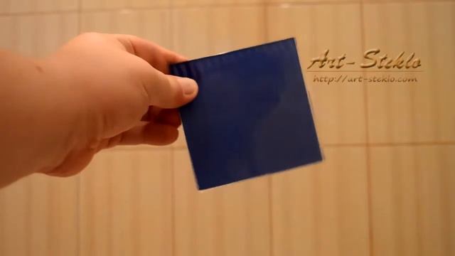 Стеклянная смальта светящаяся в темноте. Люминофор на кобальте орнаментом "Волна" смотреть онлайн