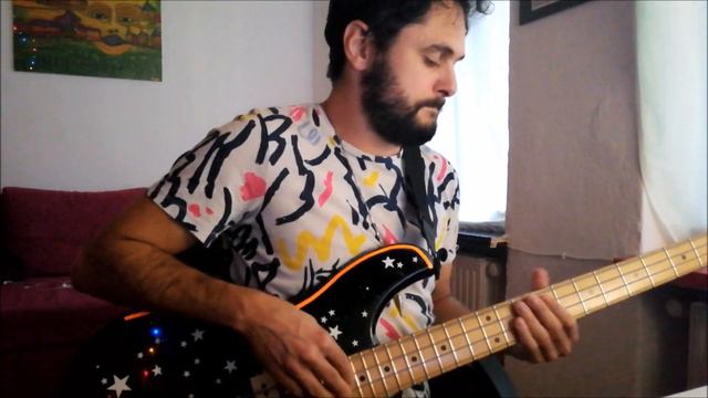Let's Dance by David Bowie Bass Playalong Cover смотреть онлайн