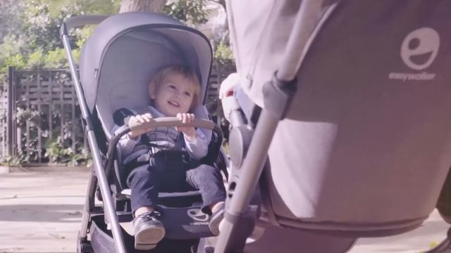 Easywalker Harvey Short Commercial ENG смотреть онлайн