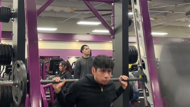 HOW TO GAIN MASS AT PLANET FITNESS смотреть онлайн