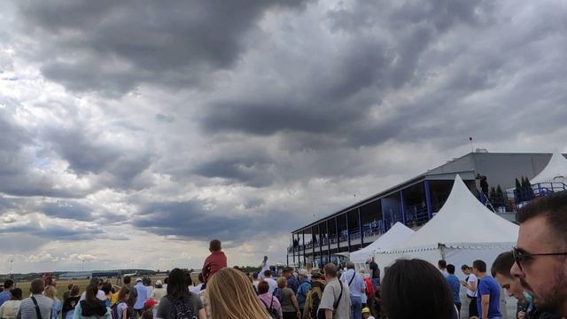 МАКС 2021 Пилотажная группа Стрижи смотреть онлайн