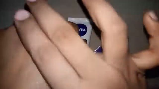 NIVEA SOFT LIGHT MOISTURISER VITAMIN E + CREME REVIEW смотреть онлайн