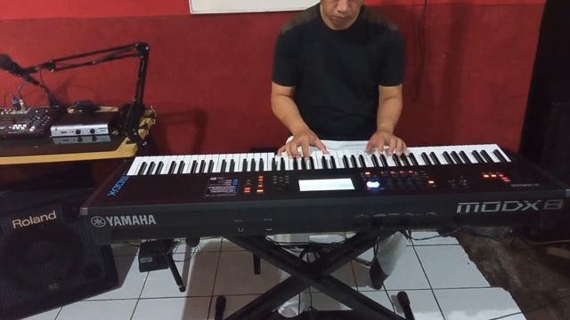 Review Yamaha MODX 8 смотреть онлайн