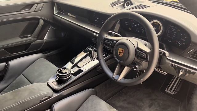 2023 Porsche 911 (992) Dakar - PTS Bahama Yellow - Walkaround + Engine & Exhaust Sound смотреть онлайн