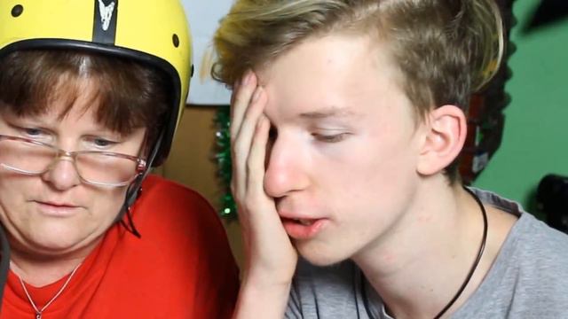 UČÍM MAMINU HRÁT CLASH ROYALE! #2 смотреть онлайн