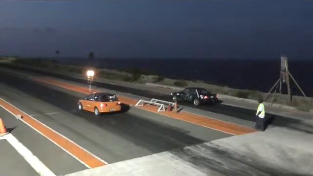 Livi Starlet vs Val Mazda 626 (Hulk) смотреть онлайн