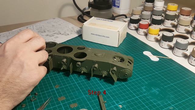 Hobbyboss T-35 Heavy Tank - Early 1:35 Part 1