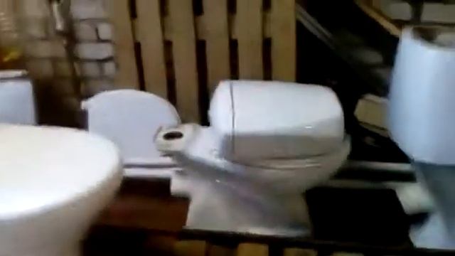Унитазы б/у. смотреть онлайн
