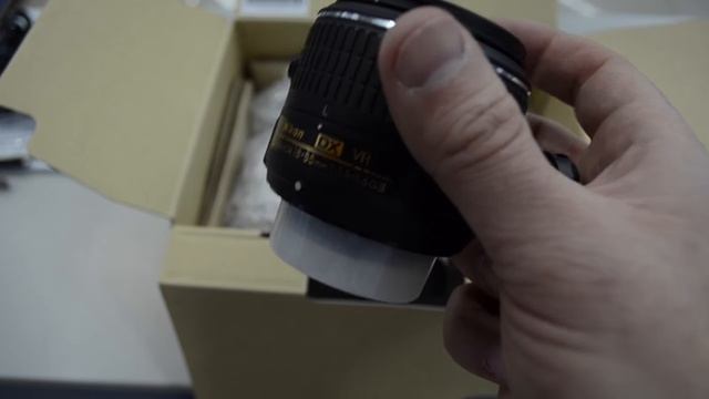 Распаковка NIKON D3200 смотреть онлайн