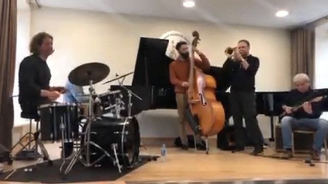 Jazz- Love For Sale смотреть онлайн