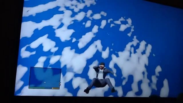 Падающий с самолета человек смотреть онлайн