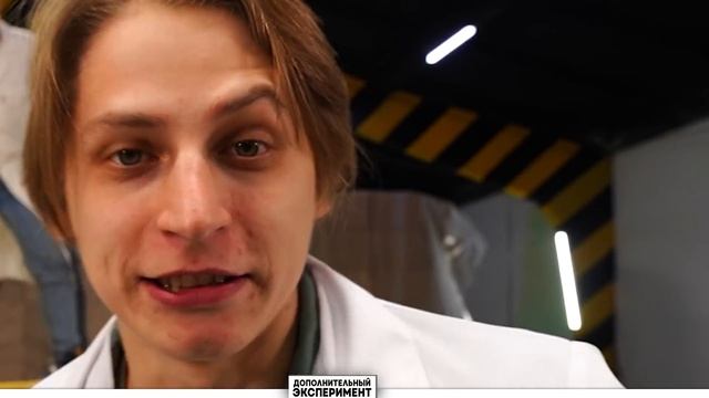 НАДУЛИ 30 МАТРАСОВ ПОД ЧЕЛОВЕКОМ! смотреть онлайн