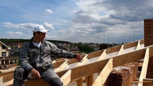 Монтаж хребта, ендовы и стропил, как соединение стропила между собой, крыши дома своими руками