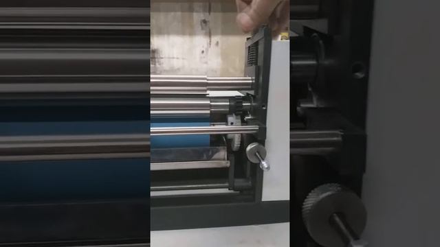 Часть 1 обновленная клеемазка смотреть онлайн