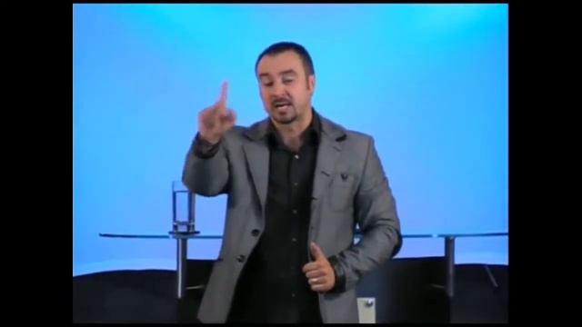 Пастор Андрей Шаповалов. Бог даже любит серых. смотреть онлайн